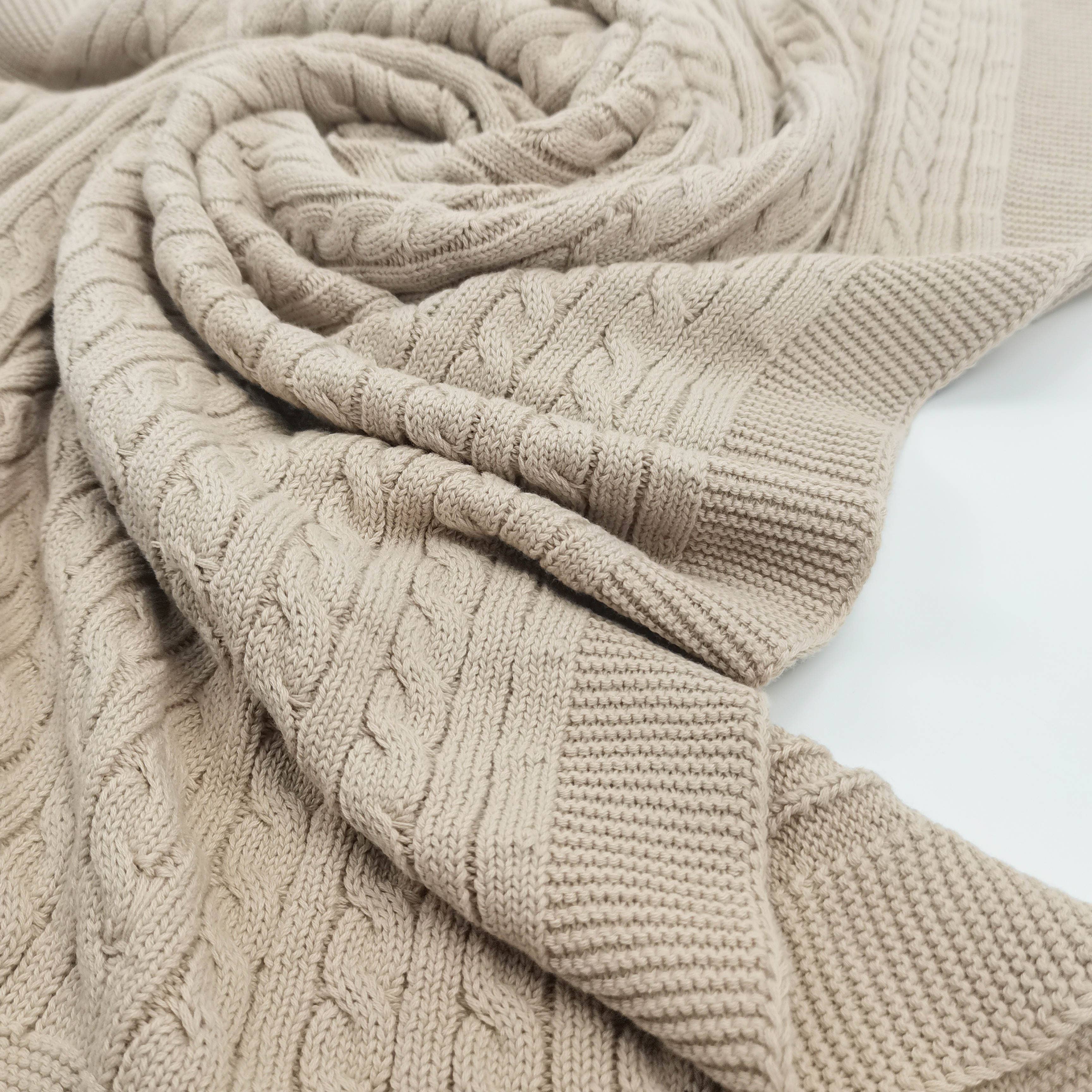 Image of Cable Knit Baby Blanket